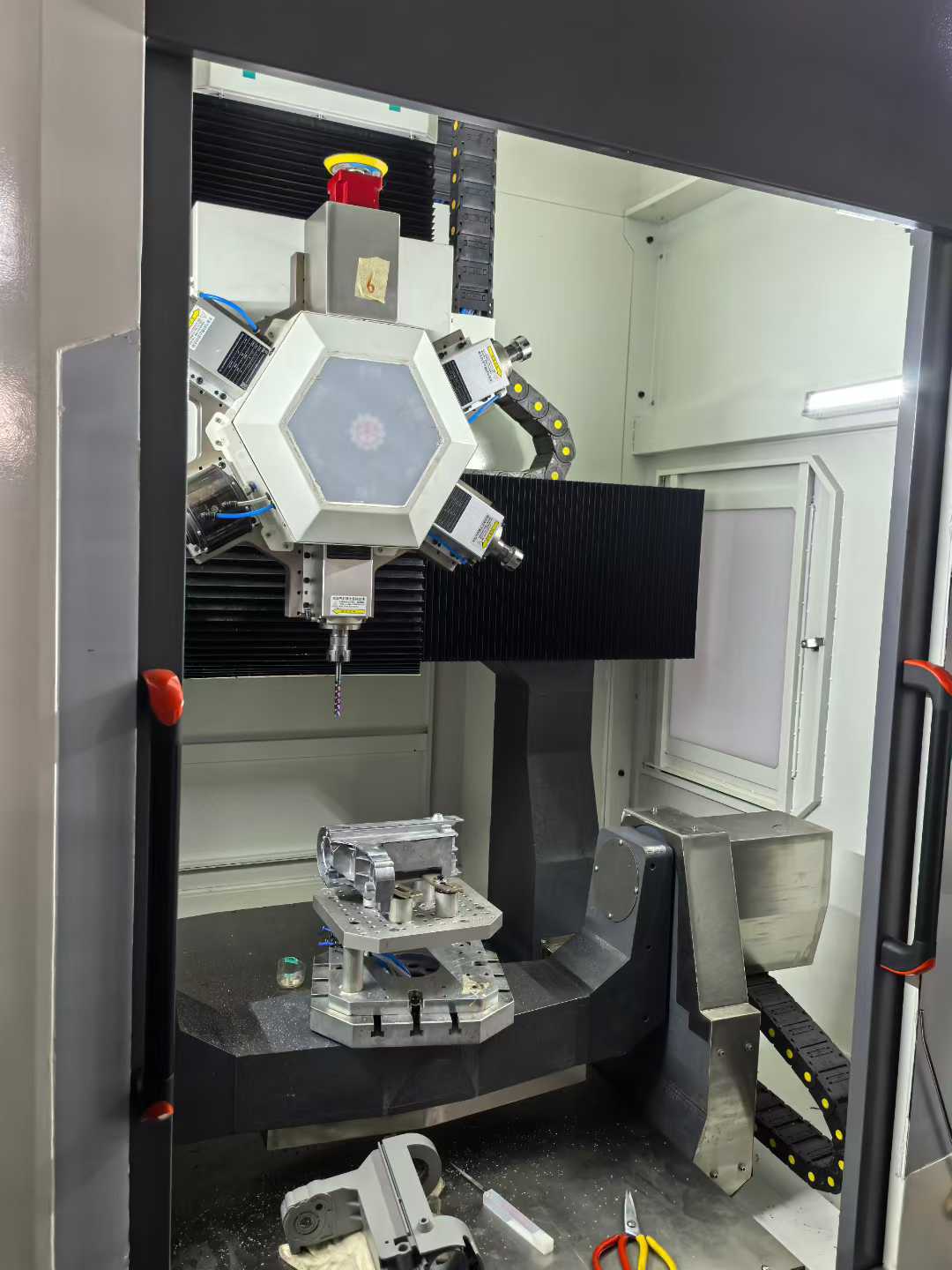 去毛刺机的应用领域